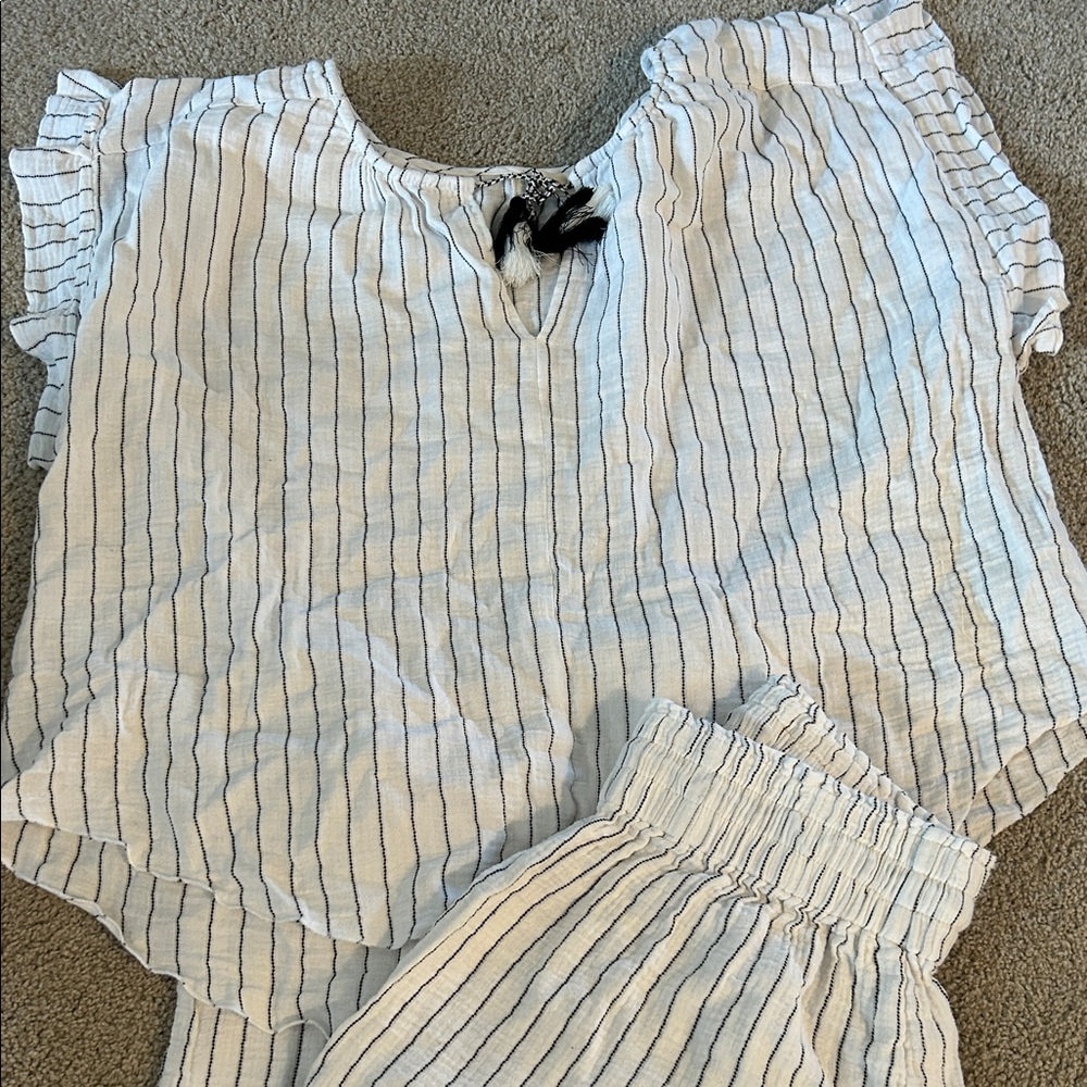 Just Living Cream and black Striped Wide Leg pants & matching top  pants size M